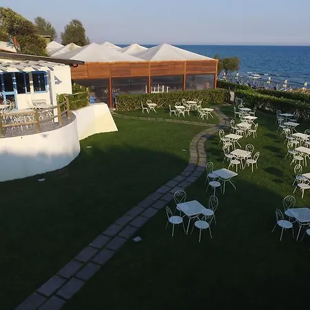 Resort Settebello Village